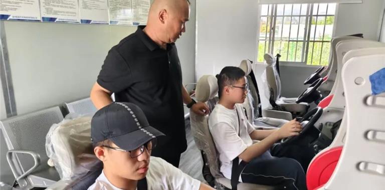 高考结束即“转场”！龙港掀起毕业生暑...