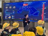 服务童相伴·助力共成长——龙港市格林艺术幼儿园社会实践活动走进政务客厅