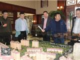 陈为来到云岩社区督查村居经济建设工作