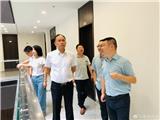 国庆长假后上班第一天 陈为来到委局办搬入新办公大楼进行调研