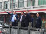 镇长陈为来调研督查龙港断头路建设