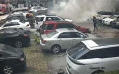 砰！温州一新能源汽车突然爆响，滚滚浓烟完全吞噬！