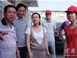 创建全国文明城镇 青年志愿者在行动