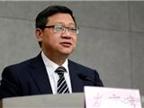 县委常委、龙港镇委书记丁振俊作2015年度述政报告