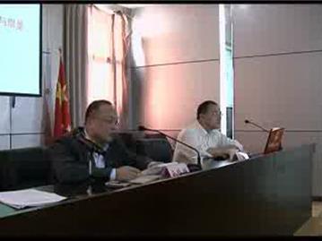 （上）我镇举行“龙港论坛”报告会