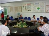 张洪国汤宝林下基层指导防御台风工作