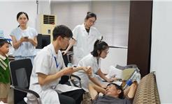 家门口的健康守护！30+医护团队为居民送上暖心义诊