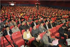  三年来，协会在开展宣传服务、维护企业合法权益、人才培训、信息指导、开拓国际市场等方面做了大量工作，增强行业凝聚力和抵御风险能力，保证行业平稳发展。2011年，龙港印刷包装产品生产基地被评为温州市优质产品生产示范区。2012年，全县印刷包装企业实现产值105.3亿元，年产值5000万元以上企业30家，超亿元企业11家，直接解决就业4.5万人，全行业固定资产达130.17亿元。