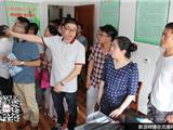 苍南团县委到龙港互看互学社区团建工作