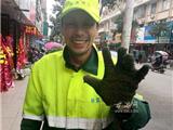 保洁员拾金不昧 传递社会正能量