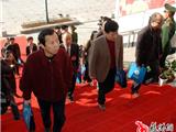 苍南县八届人大三次会议今天隆重开幕