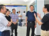 余梅生来龙港调研社区创建和社会管理工作