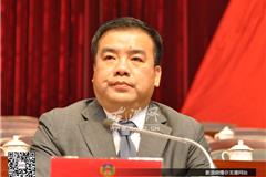 县长黄荣定出席会议