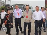 李孝取率部分县镇人大代表视察农村农业工作