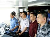 苍南开展“世界海洋日暨全国海洋宣传日”海上专项活动