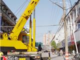 镇前路改造工程路灯安装工作今晚完成