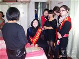 白血病女孩急需社会救助 伸出援手别让花朵凋零