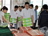 龙港工商分局、个民协会到聋哑学校开展六一慰问 