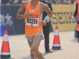 十名龙港“铁人”参加2013上海国际马拉松赛