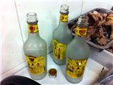 五名东北醉酒男狂砸龙港某饺子店  