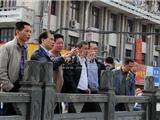 王忠秀督察龙港城区河道整治工作情况