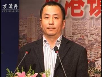 林万乐在“比学帮”活动汇报会上点评9个办事处