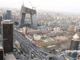 专家分析：今年中国经济仍存两大不确定因素