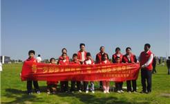 【文明实践】新城联合党委开展“大手牵小手，共护文明城”亲子志愿活动