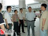 黄锦耀李道骥视察高考考场