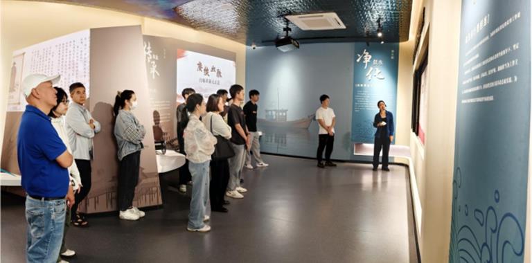 龙港新城赴渔廉馆开展实践教育活动