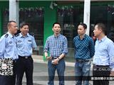 李孝取督查龙港专职交通疏导员工作
