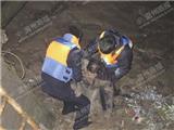龙港失意男酒后跳江 沉浮90分钟求生被救起