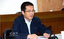 陈显宏到杨家宅村给党员宣讲十九大精神
