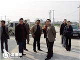 汤宝林指出：要因地制宜，加快新村建设