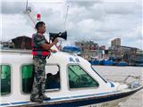 出动救援艇，兵分二路巡查龙港水域 防台风 海上蛟龙救援队严阵以待