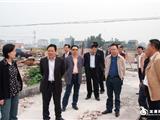 章方璋来我镇察看灾后倒房重建工作