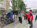 龙港新城携手警方，共同推进交通安全文明建设