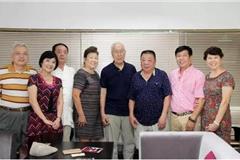 7月9日下午，郑氏兄弟与温州的亲人团圆