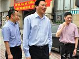 市委常委、鹿城区委书记余梅生视察龙港