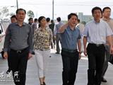 省经信委副主任岳阳一行到龙港调研企业经济