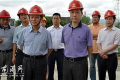省水利厅厅长陈川来龙港调研朱家站水闸工程