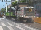 龙港人民路道路提升工程正式开工，为期一个多月的施工期间