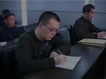 龙港镇创建“百村千户”共建和谐文明村试点工作会议