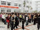 消防演练进校园　安全防范于未然