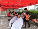 龙港“红色星期天” 服务便民暖民心