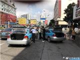 龙港交警整治人民路与龙跃路路口出租车违停行为
