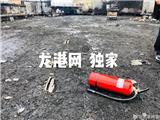 龙港某大厦楼顶起火  现已灭