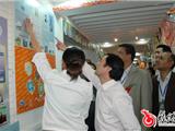 百名外商采购团成员实地考察龙港企业