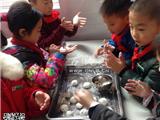 迎冬至  龙港一小学生亲手做汤圆