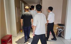 龙港这里出租房防火门专项整改行动